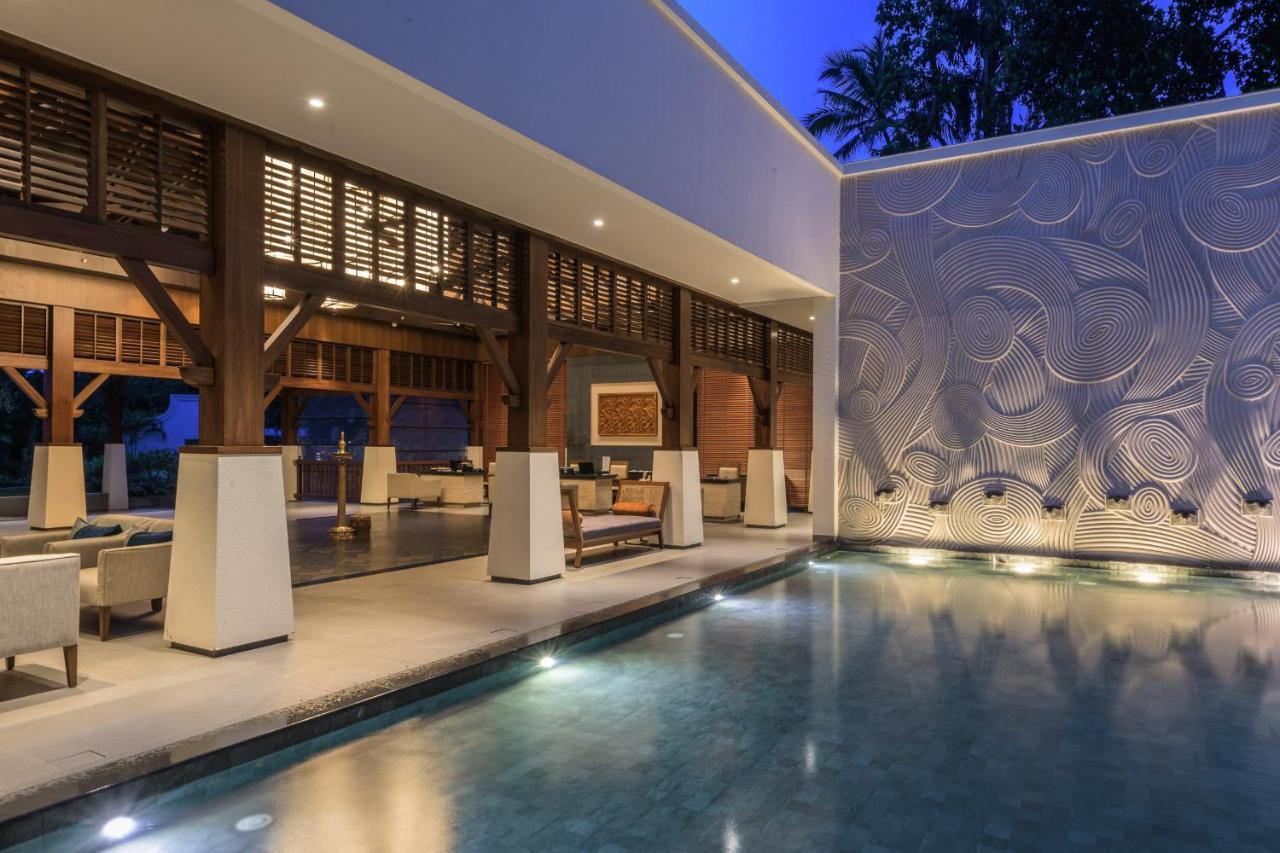 Club Mahindra Ashtamudi Hotell Nīndakara Exteriör bild